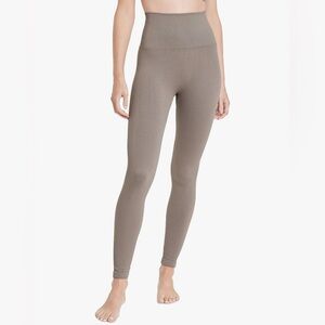 All in Motion $30 NWT Ultra High-Rise Seamless Waffle Leggings 26" M Lavendar